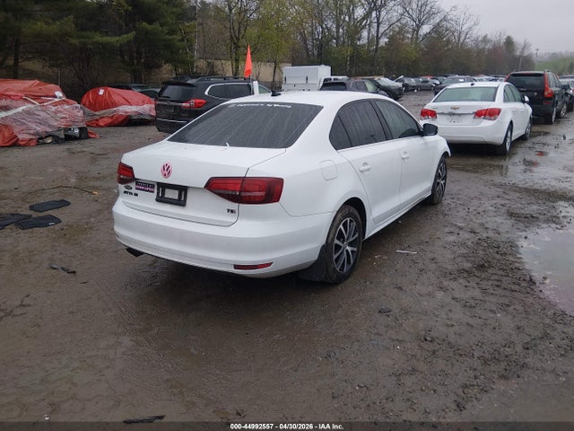 Auction sale of the 2017 Volkswagen Jetta 1.4t Se, vin: 3VWDB7AJ0HM201561, lot number: 44992557