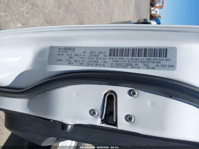 44992585 :رقم المزاد ، 3C63R3GL7JG392502 vin ، 2018 Ram 3500 Tradesman  4x4 8' Box مزاد بيع