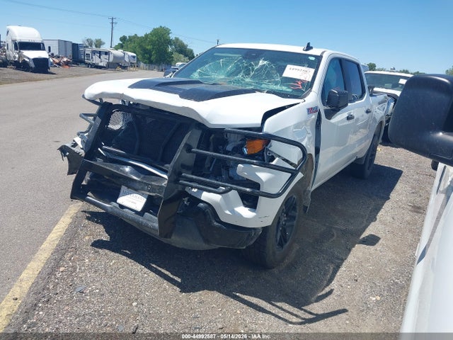 Продаж на аукціоні авто 2024 Chevrolet Silverado 1500 4wd  Short Bed Custom Trail Boss, vin: 3GCUDCED1RG337420, номер лоту: 44992587