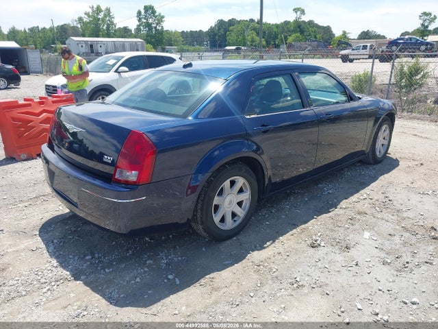 Продаж на аукціоні авто 2005 Chrysler 300 Touring, vin: 2C3AA53G35H566975, номер лоту: 44992588