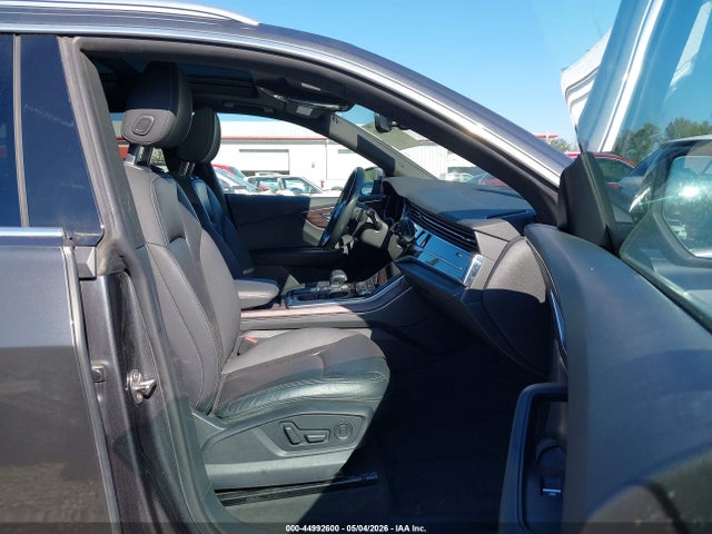 Audi Q8 55 Progressiv 2019 WA1DVAF11KD007828 Image 18