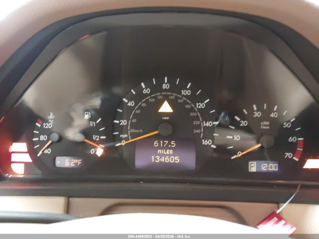 2001 Mercedes-benz E 320 4m მანქანა იყიდება აუქციონზე, vin: WDBJF82J11X043650, აუქციონის ნომერი: 44992603