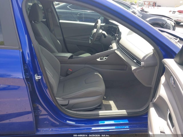 KMHLS4AG8MU103512 Hyundai ELANTRA SEL