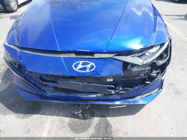 KMHLS4AG8MU103512 Hyundai ELANTRA SEL