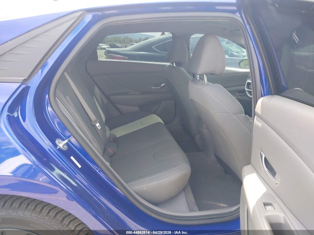KMHLS4AG8MU103512 Hyundai ELANTRA SEL