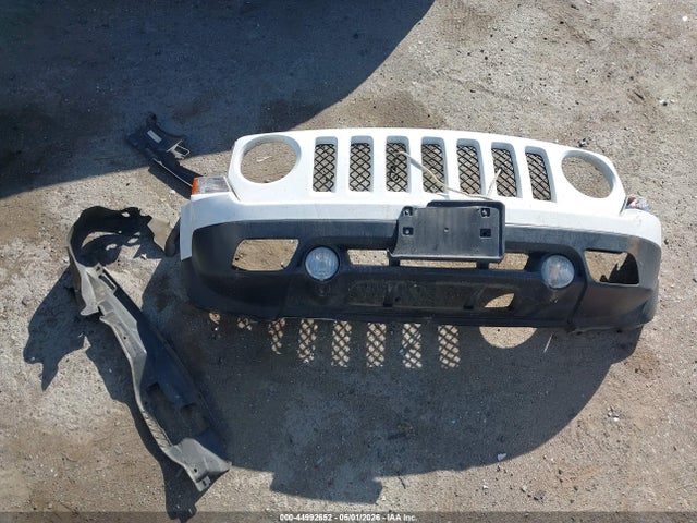 1C4NJRBB8ED842591 Jeep Patriot Sport