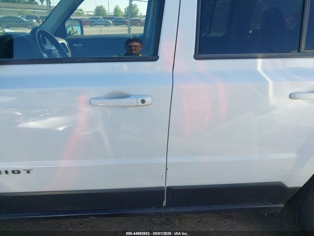 1C4NJRBB8ED842591 Jeep Patriot Sport