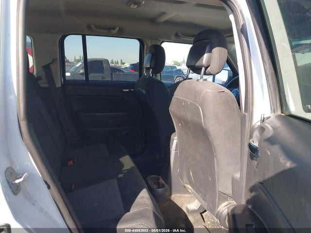 1C4NJRBB8ED842591 Jeep Patriot Sport
