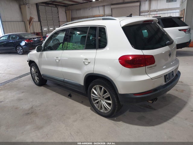 44992658 :رقم المزاد ، WVGBV3AX4DW565244 vin ، 2013 Volkswagen Tiguan Se مزاد بيع