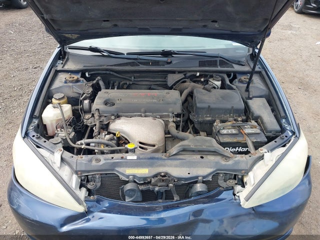 2004 Toyota Camry Le მანქანა იყიდება აუქციონზე, vin: 4T1BE32K24U321686, აუქციონის ნომერი: 44992657