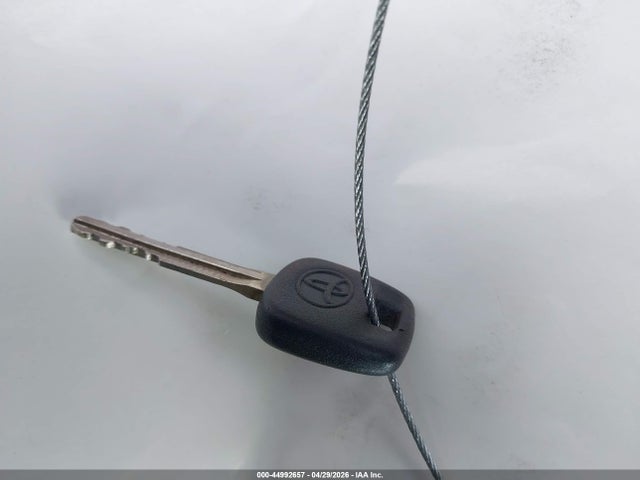 2004 Toyota Camry Le მანქანა იყიდება აუქციონზე, vin: 4T1BE32K24U321686, აუქციონის ნომერი: 44992657