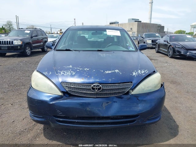 2004 Toyota Camry Le მანქანა იყიდება აუქციონზე, vin: 4T1BE32K24U321686, აუქციონის ნომერი: 44992657