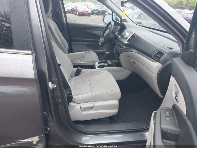 5FNYF6H11KB010378 Honda PILOT LX