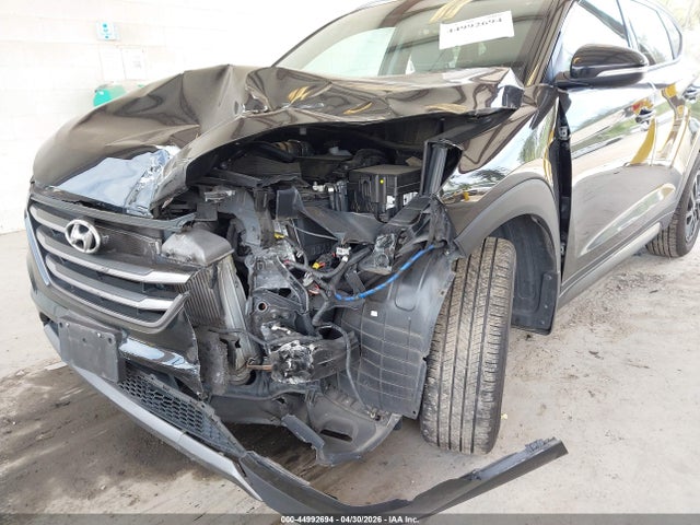 44992694 :رقم المزاد ، KM8J3CA25GU045804 vin ، 2016 Hyundai Tucson Eco مزاد بيع