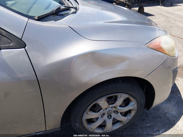 44992704 :رقم المزاد ، JM1BL1SG5A1344757 vin ، 2010 Mazda Mazda3 I Sport مزاد بيع