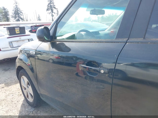 KIA Soul 2016 KNDJN2A28G7305779 Image 15