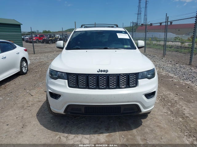 Продажа на аукционе авто 2017 Jeep Grand Cherokee Altitude 4x4, vin: 1C4RJFAG5HC700349, номер лота: 44992729