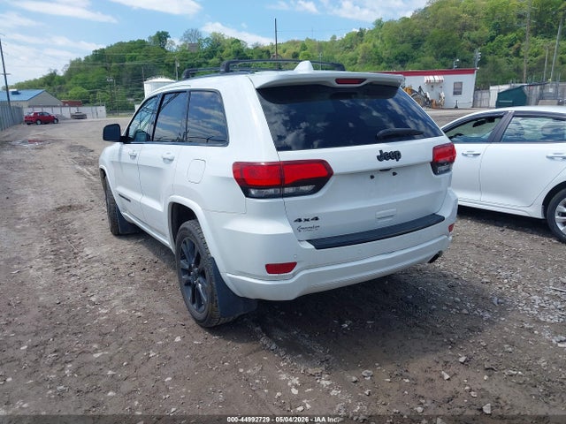 Продажа на аукционе авто 2017 Jeep Grand Cherokee Altitude 4x4, vin: 1C4RJFAG5HC700349, номер лота: 44992729
