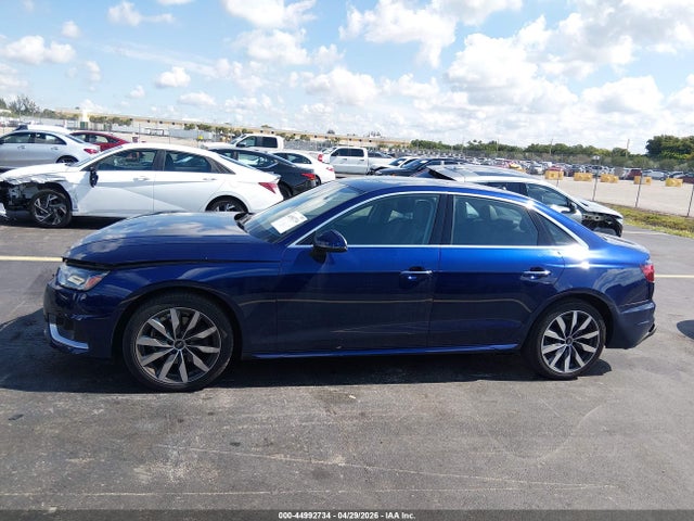 Продаж на аукціоні авто 2021 Audi A4 Premium 40 Tfsi Quattro S Tronic, vin: WAUABAF45MN013203, номер лоту: 44992734