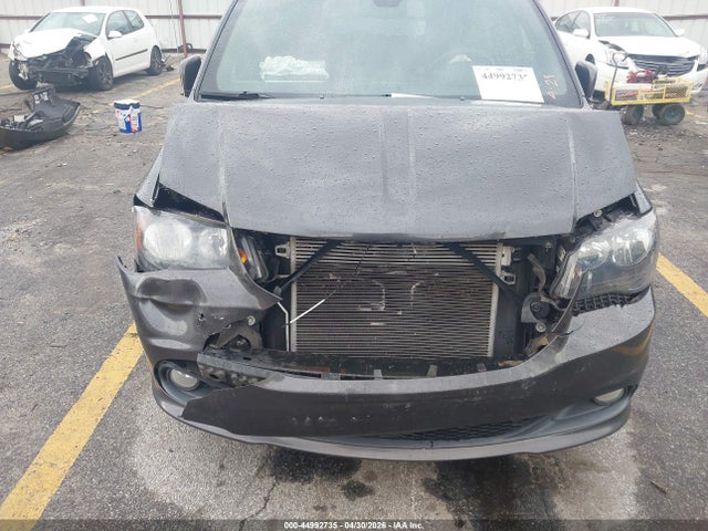 Auction sale of the 2019 Dodge Grand Caravan Gt, vin: 2C4RDGEG4KR565631, lot number: 44992735