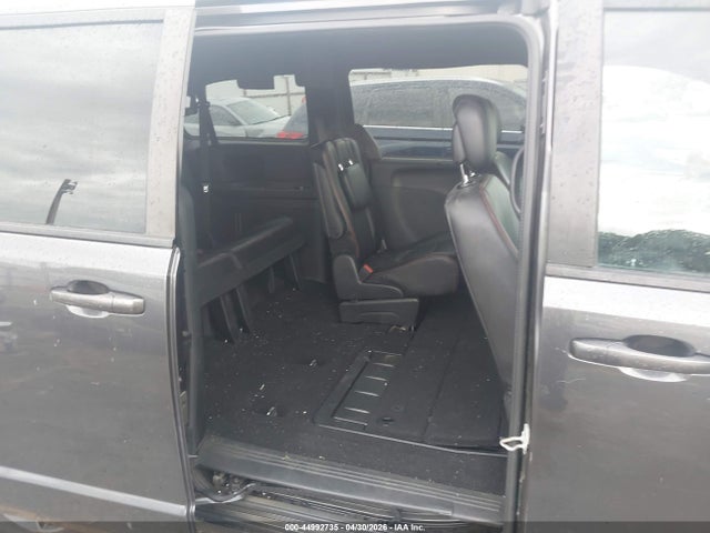 Auction sale of the 2019 Dodge Grand Caravan Gt, vin: 2C4RDGEG4KR565631, lot number: 44992735