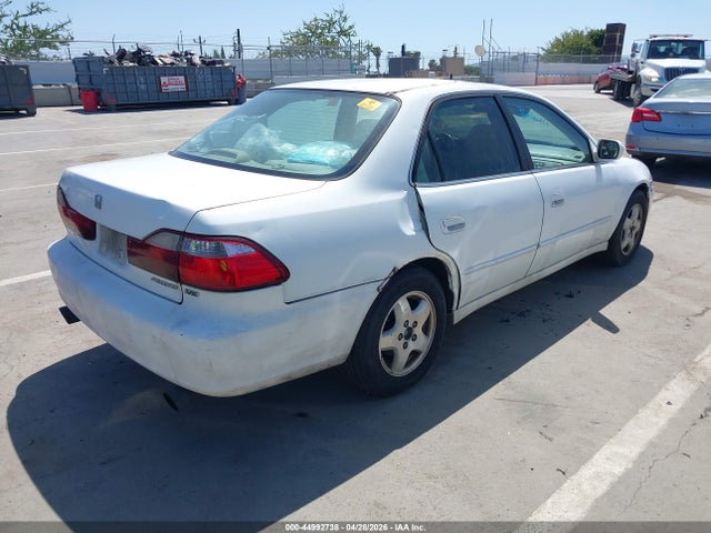 Продаж на аукціоні авто 2000 Honda Accord 3.0 Ex, vin: 1HGCG1650YA101600, номер лоту: 44992738
