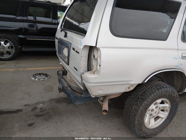 1999 Toyota 4runner Sr5 V6 მანქანა იყიდება აუქციონზე, vin: JT3HN86R7X0198809, აუქციონის ნომერი: 44992753