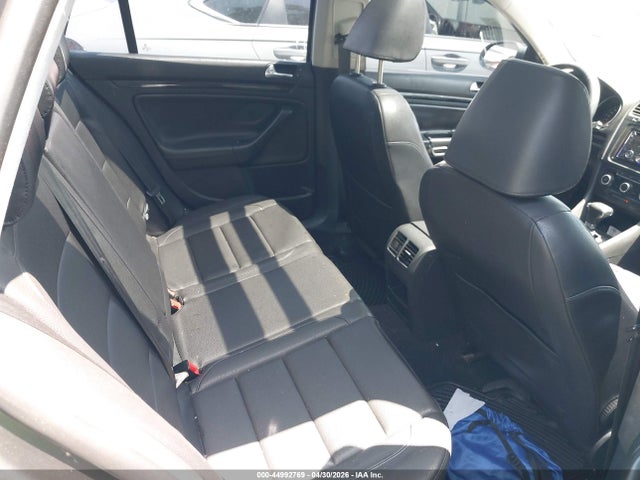 Продажа на аукционе авто 2010 Volkswagen Jetta Se, vin: 3VWTZ7AJ7AM675164, номер лота: 44992769