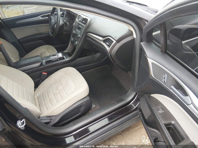 44992776 :رقم المزاد ، 3FA6P0G7XLR260408 vin ، 2020 Ford Fusion S مزاد بيع