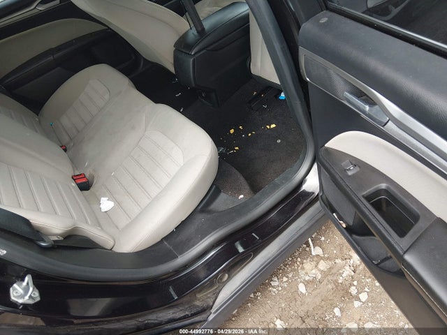 44992776 :رقم المزاد ، 3FA6P0G7XLR260408 vin ، 2020 Ford Fusion S مزاد بيع