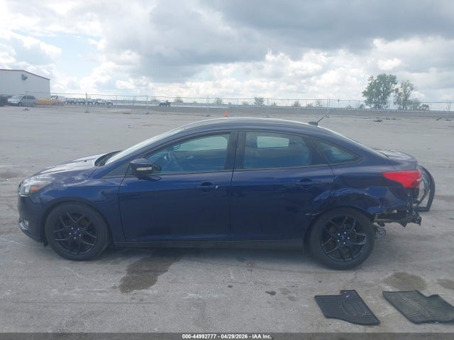 44992777 :رقم المزاد ، 1FADP3F28GL359294 vin ، 2016 Ford Focus Se مزاد بيع