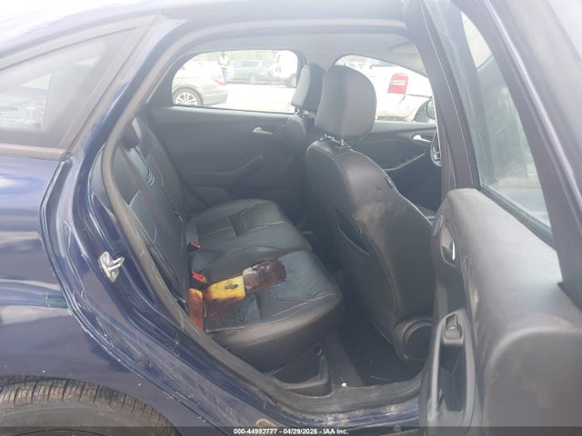 44992777 :رقم المزاد ، 1FADP3F28GL359294 vin ، 2016 Ford Focus Se مزاد بيع