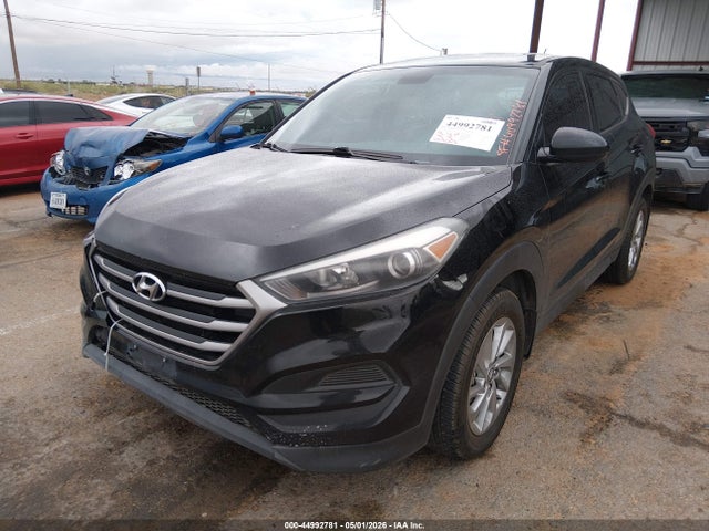 2018 Hyundai Tucson Se მანქანა იყიდება აუქციონზე, vin: KM8J23A45JU633990, აუქციონის ნომერი: 44992781