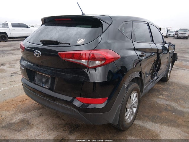 2018 Hyundai Tucson Se მანქანა იყიდება აუქციონზე, vin: KM8J23A45JU633990, აუქციონის ნომერი: 44992781
