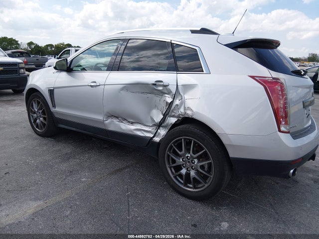 44992782 :رقم المزاد ، 3GYFNCE36GS563244 vin ، 2016 Cadillac Srx Performance Collection مزاد بيع