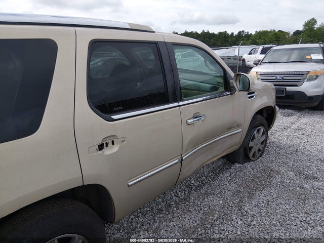 Продажа на аукционе авто 2008 Cadillac Escalade Standard, vin: 1GYFK63898R200630, номер лота: 44992792