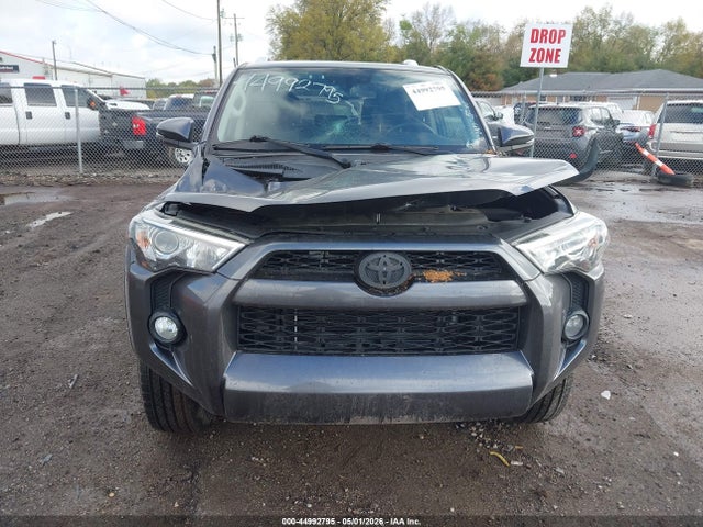 2018 Toyota 4runner Sr5 Premium მანქანა იყიდება აუქციონზე, vin: JTEBU5JRXJ5608499, აუქციონის ნომერი: 44992795