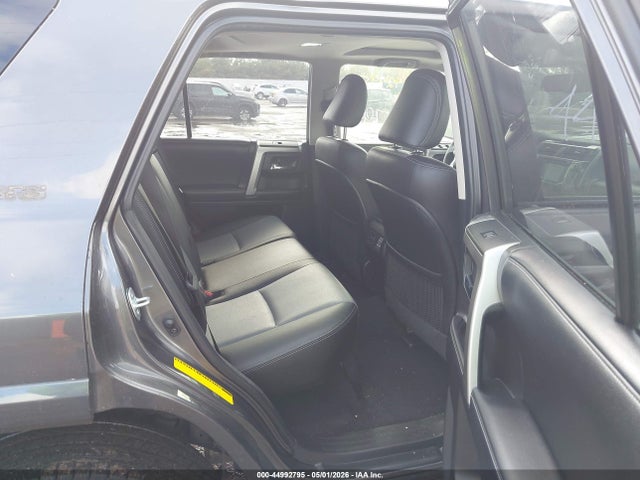 2018 Toyota 4runner Sr5 Premium მანქანა იყიდება აუქციონზე, vin: JTEBU5JRXJ5608499, აუქციონის ნომერი: 44992795