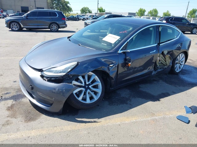 44992808 :رقم المزاد ، 5YJ3E1EA0KF300843 vin ، 2019 Tesla Model 3 Long Range/mid Range/standard Range/standard Range Plus مزاد بيع