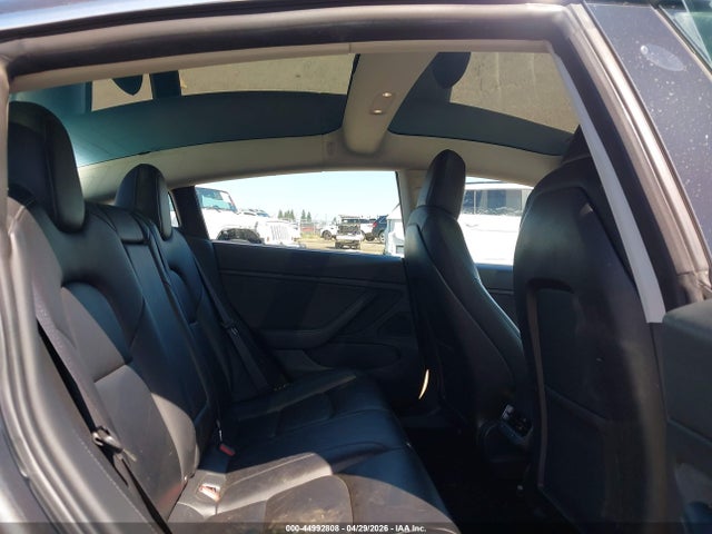 44992808 :رقم المزاد ، 5YJ3E1EA0KF300843 vin ، 2019 Tesla Model 3 Long Range/mid Range/standard Range/standard Range Plus مزاد بيع