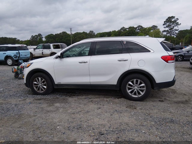 2017 Kia Sorento 2.4l Lx მანქანა იყიდება აუქციონზე, vin: 5XYPGDA39HG329019, აუქციონის ნომერი: 44992817