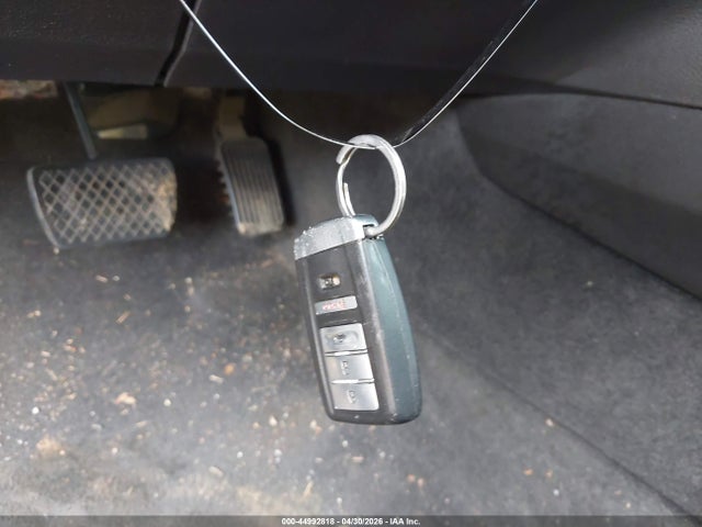 44992818 :رقم المزاد ، 19UUB1F32FA025313 vin ، 2015 Acura Tlx مزاد بيع