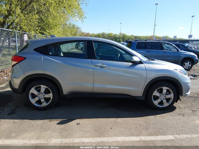 Продажа на аукционе авто 2021 Honda Hr-v Awd Lx, vin: 3CZRU6H34MM747868, номер лота: 44992872
