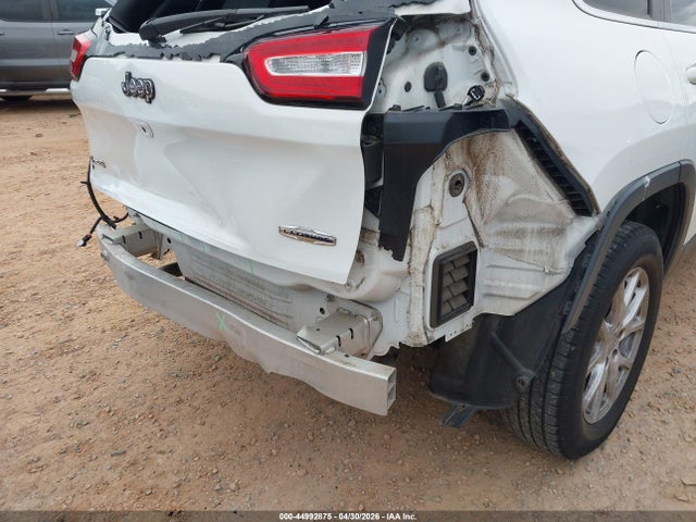 Продажа на аукционе авто 2016 Jeep Cherokee Latitude, vin: 1C4PJMCS2GW269723, номер лота: 44992875