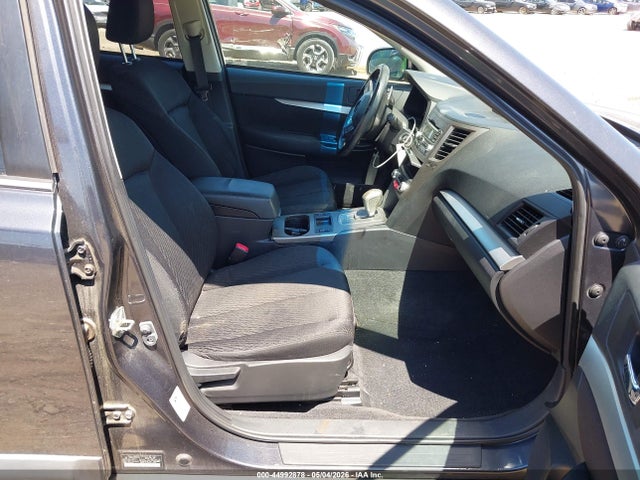 44992878 :رقم المزاد ، 4S4BRBCC2B3391259 vin ، 2011 Subaru Outback 2.5i Premium مزاد بيع