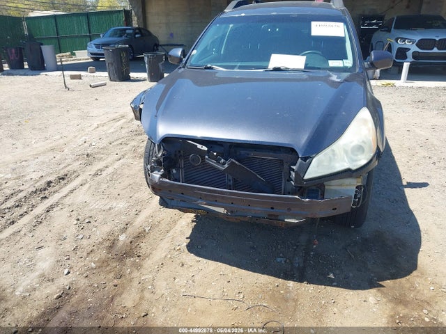 44992878 :رقم المزاد ، 4S4BRBCC2B3391259 vin ، 2011 Subaru Outback 2.5i Premium مزاد بيع