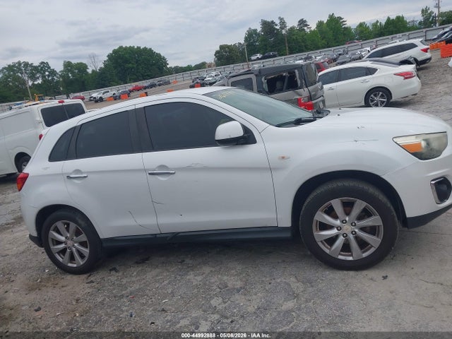 44992888 :رقم المزاد ، 4A4AP3AU3EE029076 vin ، 2014 Mitsubishi Outlander Sport Es مزاد بيع