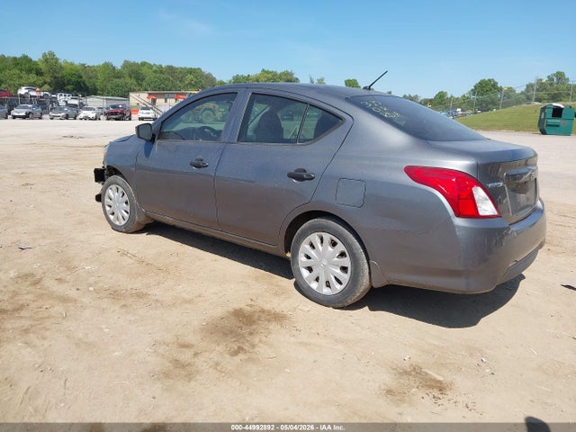 2016 Nissan Versa 1.6 S მანქანა იყიდება აუქციონზე, vin: 3N1CN7AP5GL890031, აუქციონის ნომერი: 44992892
