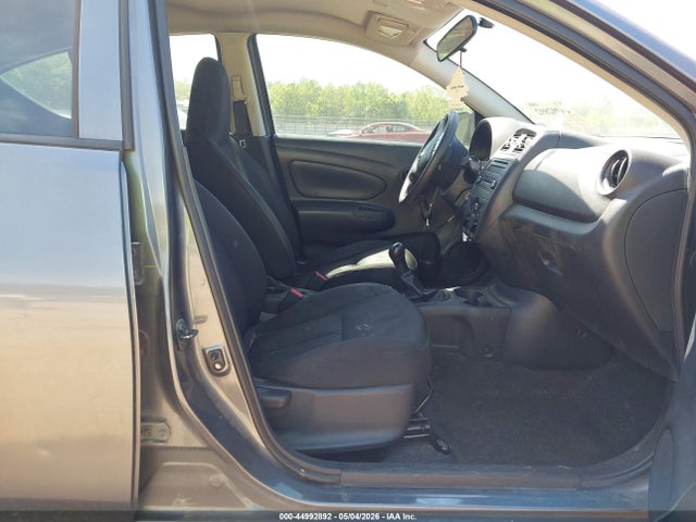2016 Nissan Versa 1.6 S მანქანა იყიდება აუქციონზე, vin: 3N1CN7AP5GL890031, აუქციონის ნომერი: 44992892