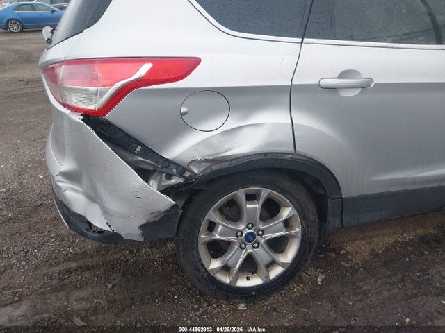 2015 Ford Escape Titanium მანქანა იყიდება აუქციონზე, vin: 1FMCU0J94FUA32879, აუქციონის ნომერი: 44992913